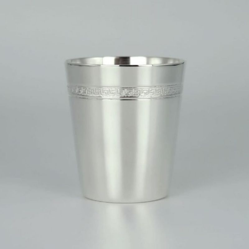 Timbale Grecque personnalisable (métal argenté) Aubry-Cadoret Ambiance 3