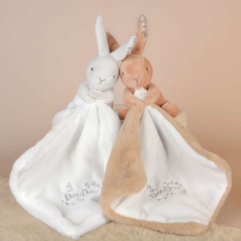 Lapin Doudou beige (10 cm) Doudou et Compagnie Ambiance 5