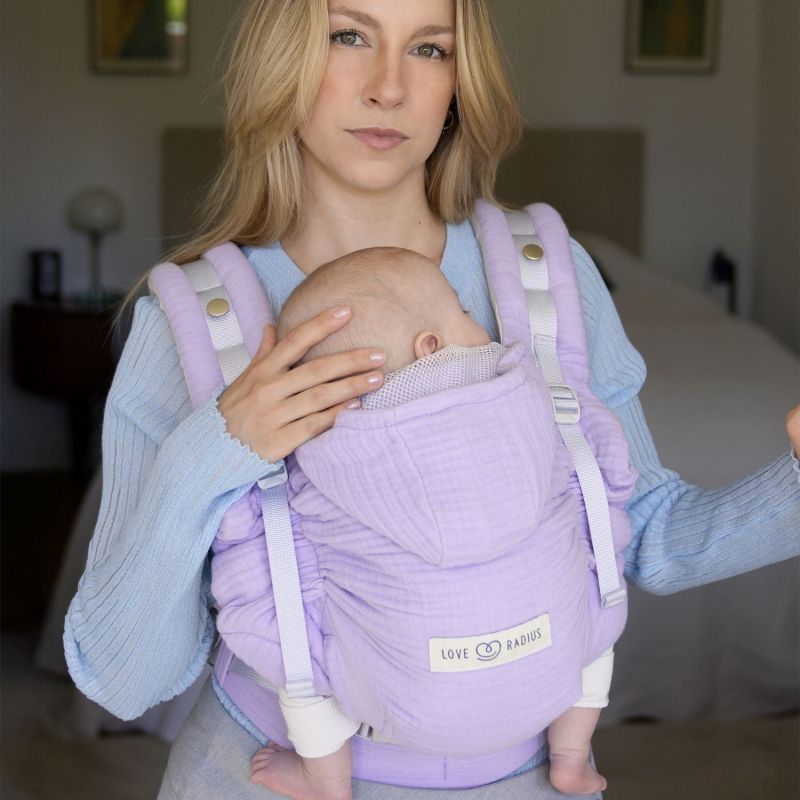 Porte bébé HoodieCarrier 2 Lilas Love Radius Ambiance 4