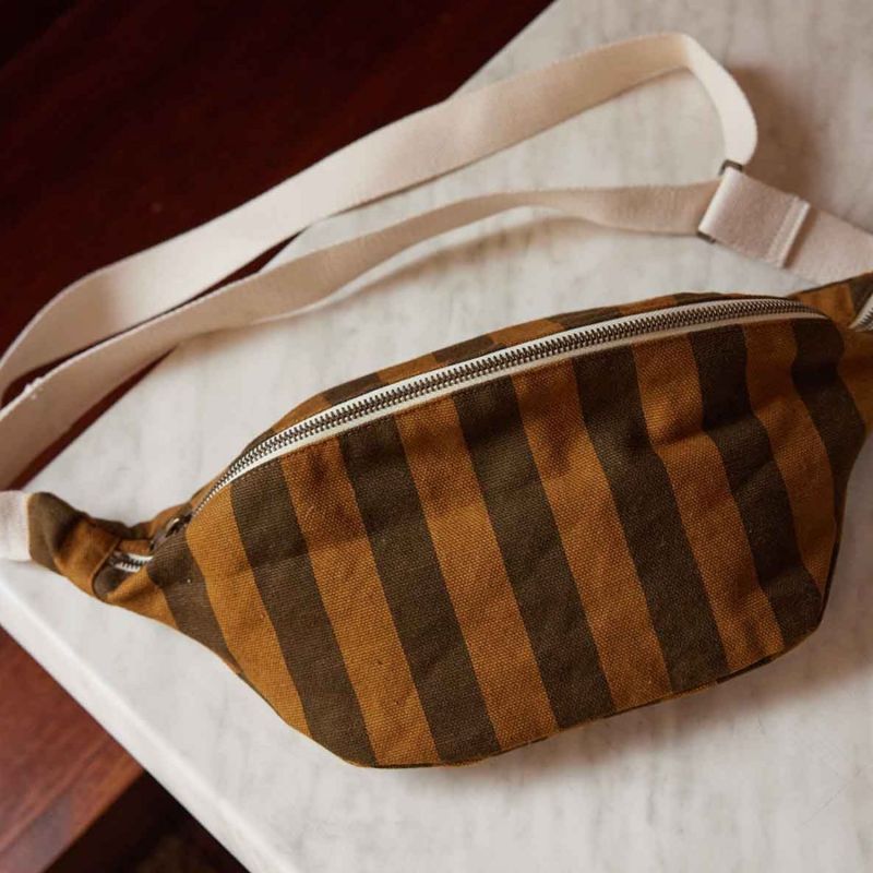 Sac banane rayée Cumin-Noir Rose in April Ambiance 2