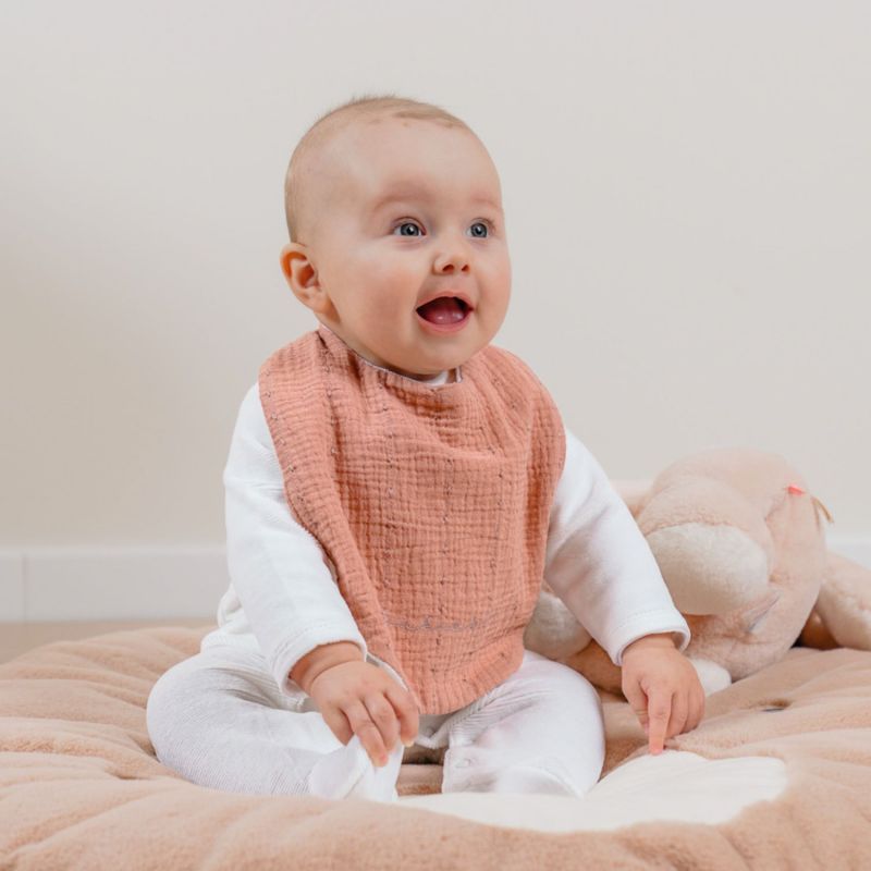 Lot de 3 bavoirs en mousseline bio Fleurs d'Antan Noukie's Ambiance 7