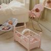 Lit pour poupée en bois rose Konges Slojd Ambiance 6