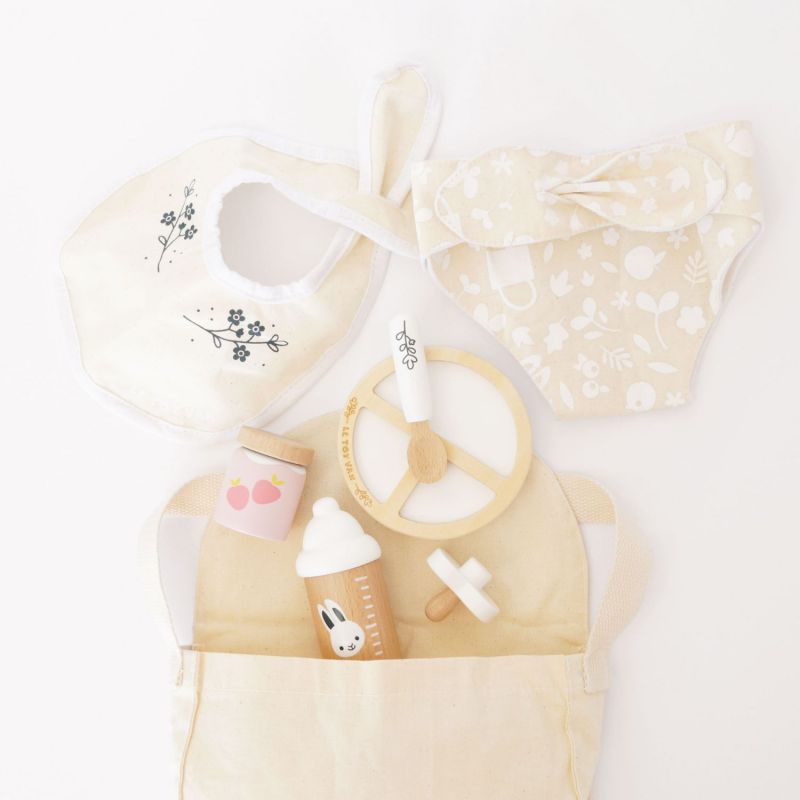 Set de nurserie pour poupée en bois FSC Le Toy Van Ambiance 9