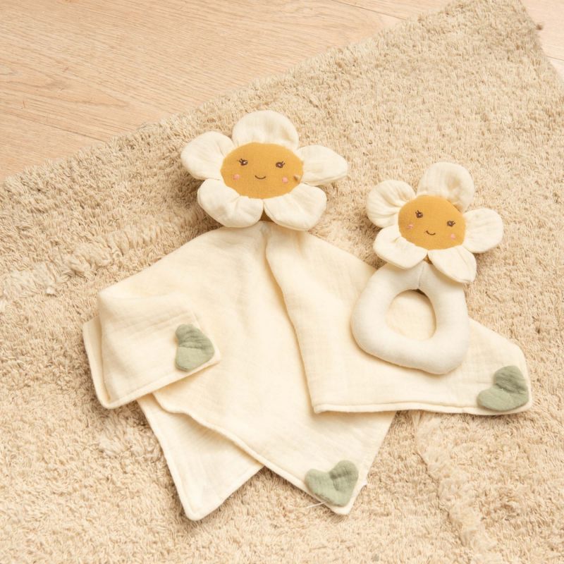 Hochet fleur marguerite Amadeus Les Petits Ambiance 3