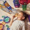 Mega kit de construction magnétique Creative Pastel (210 pièces) Cleverclixx Ambiance 8