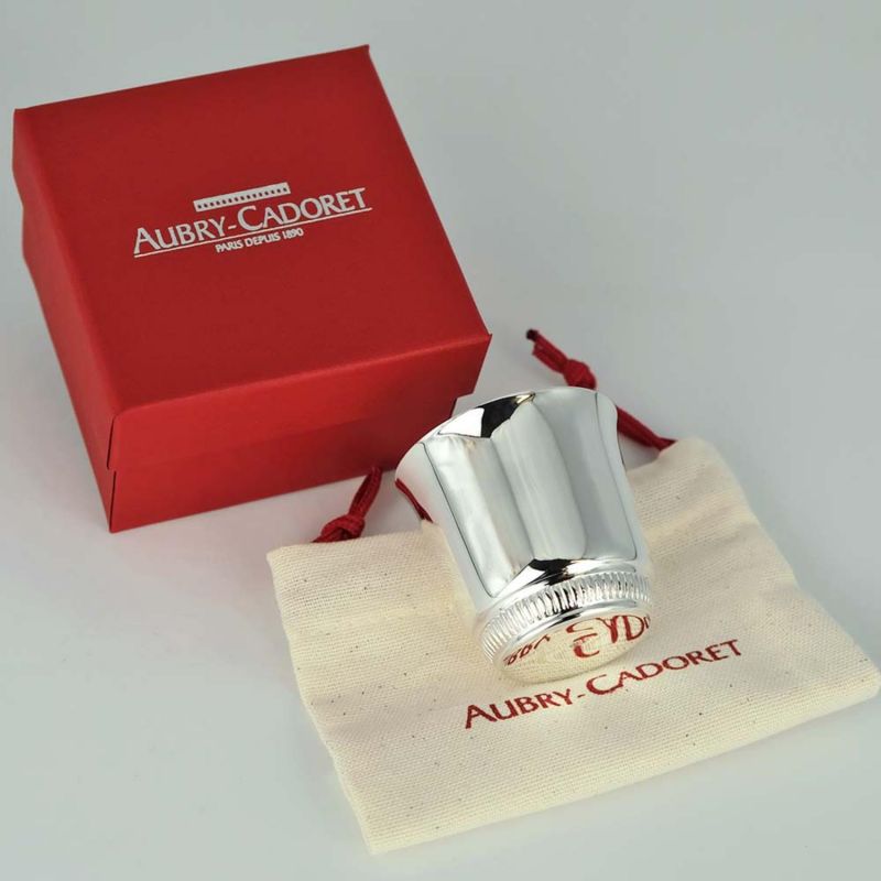 Coquetier évasé Godrons personnalisable (métal argenté) Aubry-Cadoret Ambiance 2
