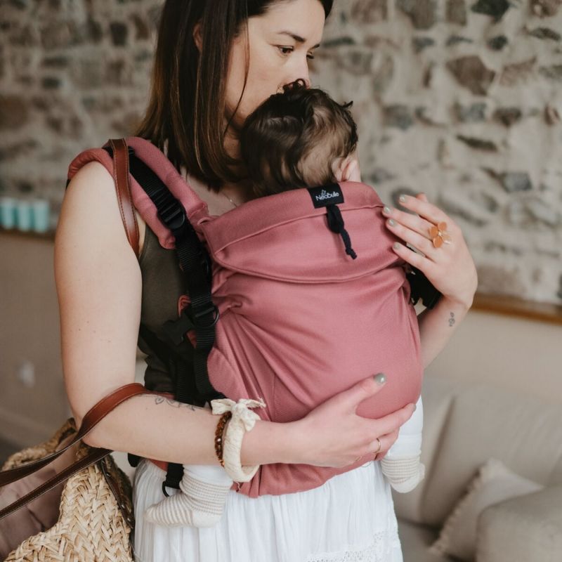 Porte bébé Néo+ Acajou préformé by Néobulle V2 NéoBulle Ambiance 7