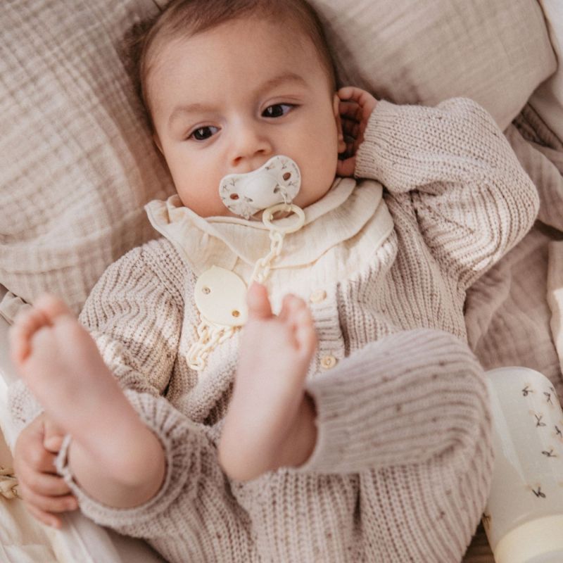 Attache sucette chaîne Birdies Beige Suavinex Ambiance 2