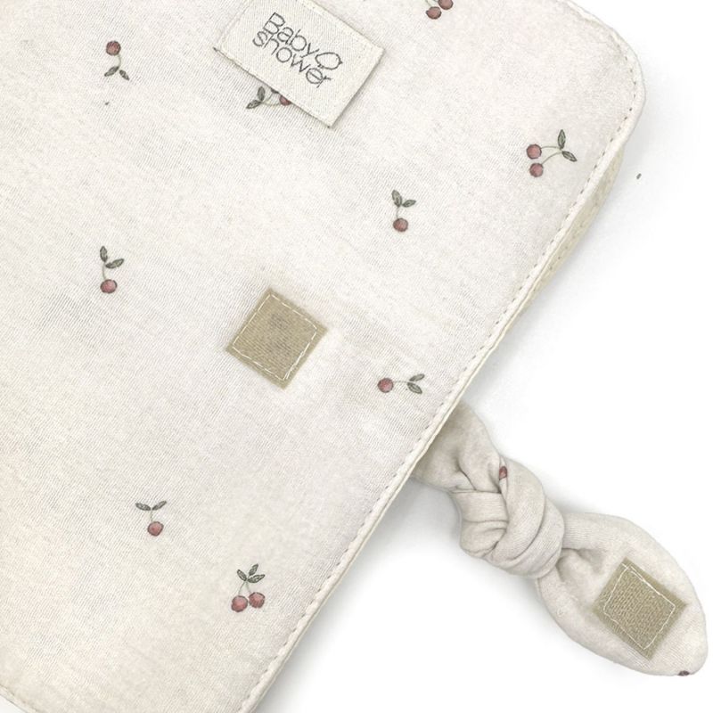 Protège carnet de santé Knot Cherries Babyshower Produit 2