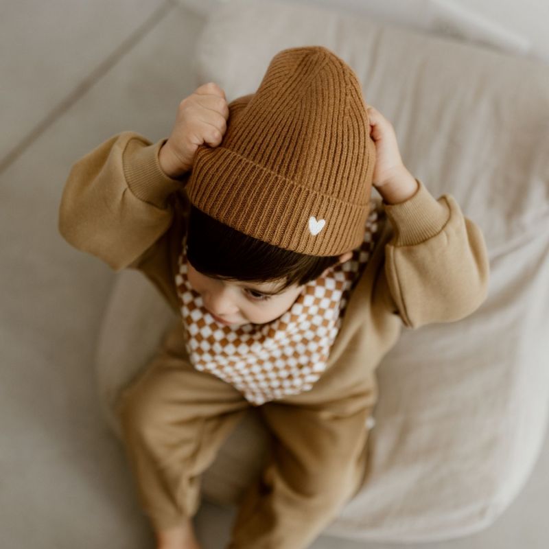 Bonnet en laine Caramel (0-12 mois) Atelier Wagram Ambiance 7