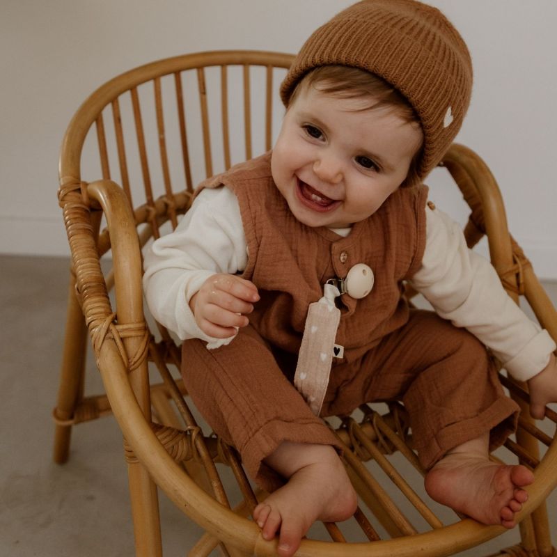 Bonnet en laine Caramel (0-12 mois) Atelier Wagram Ambiance 8