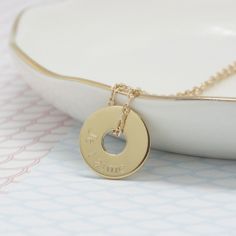 Collier enfant Mini jeton personnalisable (plaqué or)