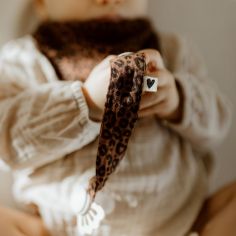 Attache tétine Gaze Léopard Marron (personnalisable)