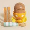 Coquetier petit poussin en bois FSC Le Toy Van Ambiance 6