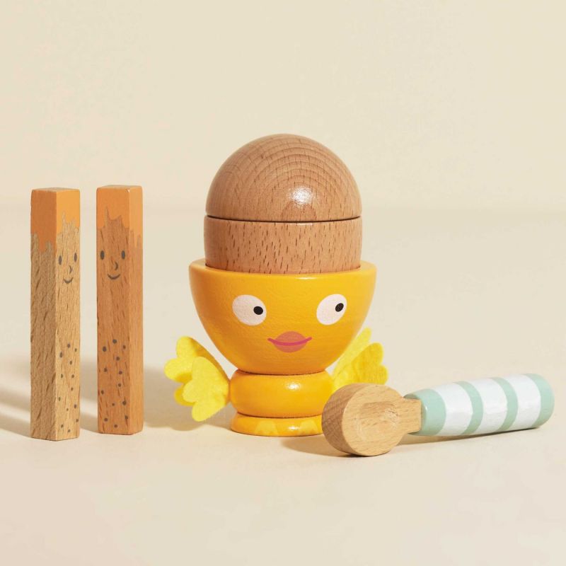 Coquetier petit poussin en bois FSC Le Toy Van Ambiance 5