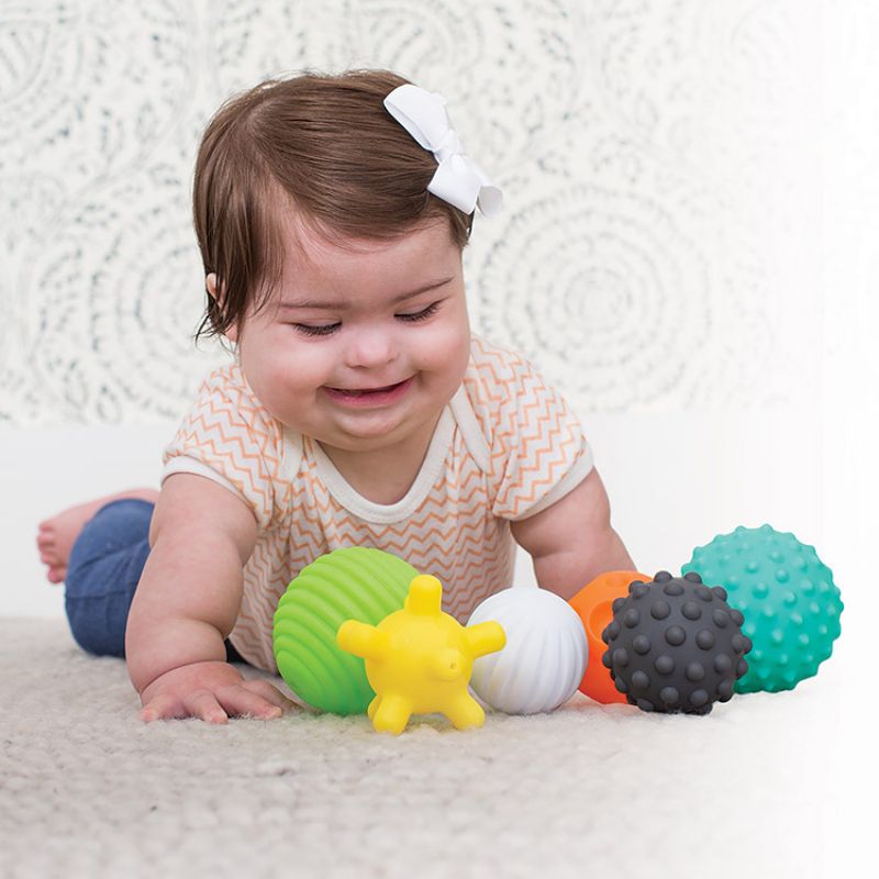 Coffret jouets de bain Sensory (20 pièces) - Reconditionné Infantino Produit 5