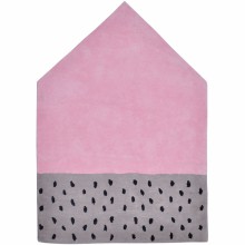 Tapis coton maison rose et gris Happy clouds by Aless Baylis (100 x 140 cm)  par Lilipinso