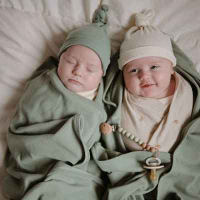 Bonnet de naissance côtelé Roman Green
