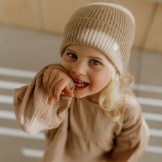Bonnet en laine Sable (1-3 ans)