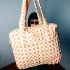 Sac à langer imperméable Yellow pink mosaic Hyde Park Nobodinoz Ambiance 3
