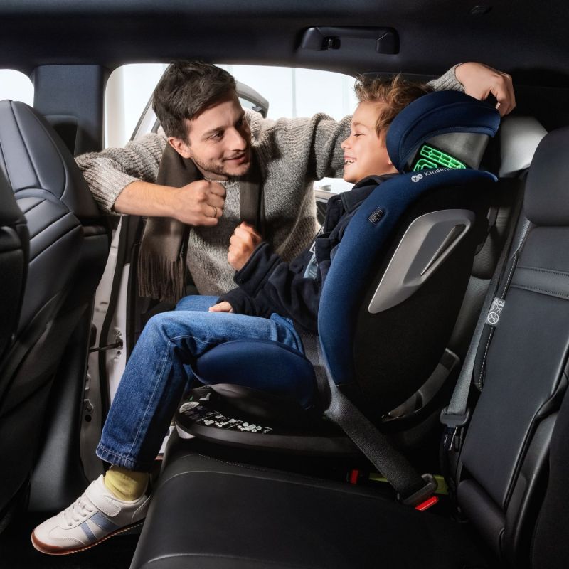 Siège auto I-Grow 2 Plus i-Size Navy (groupe 1-2-3) Kinderkraft Ambiance 2