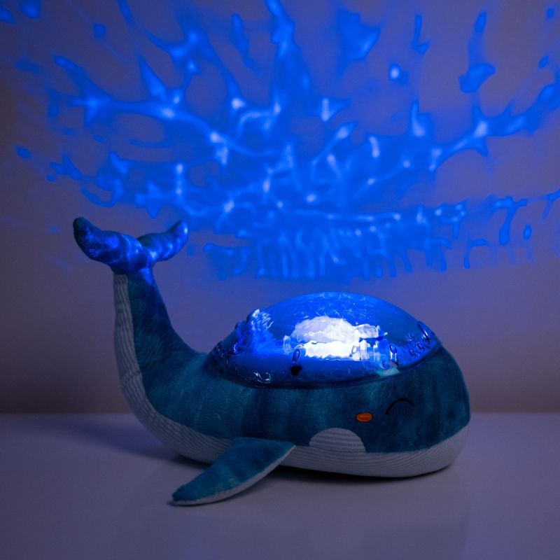 Veilleuse peluche Tranquil Whale Blue (rechargeable) Cloud B Ambiance 3