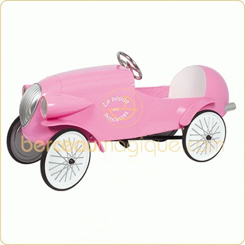Voiture en métal à pédales Le Mans rose 