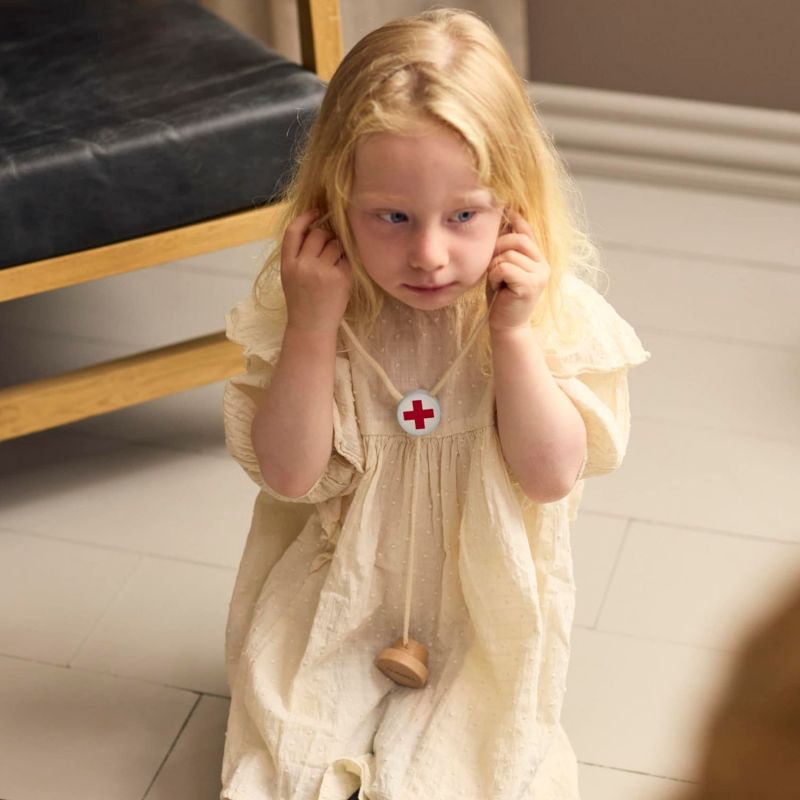 Valisette de jeu Jouets en bois Petit Docteur Filibabba Ambiance 6