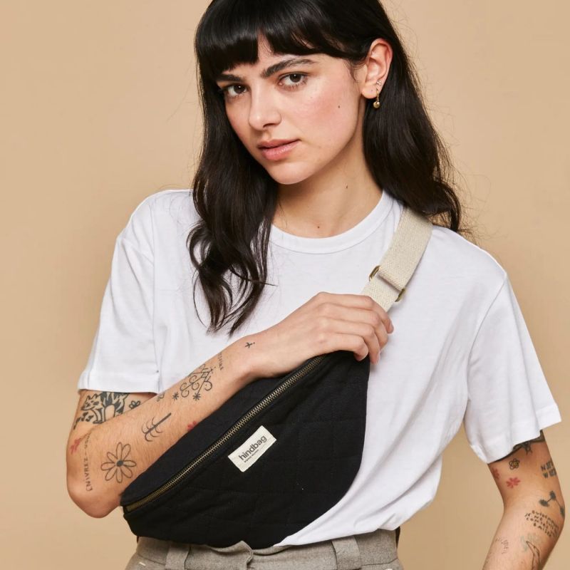 Sac banane Olivia matelassé Noir Hindbag Ambiance 5