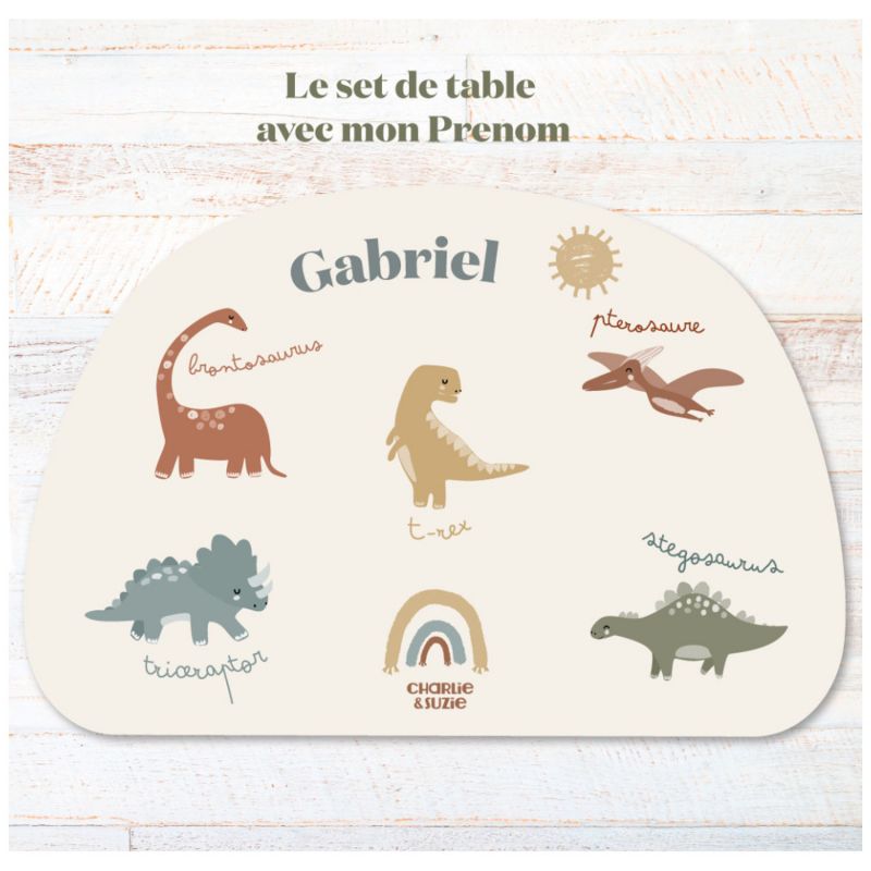 Set de table Mes Dinos Paolo personnalisable Charlie et Suzie Ambiance 1