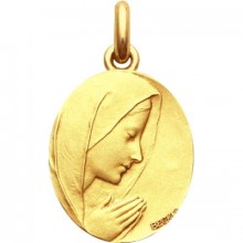 Médaille Vierge Prière ovale (or jaune 750°)  par Becker