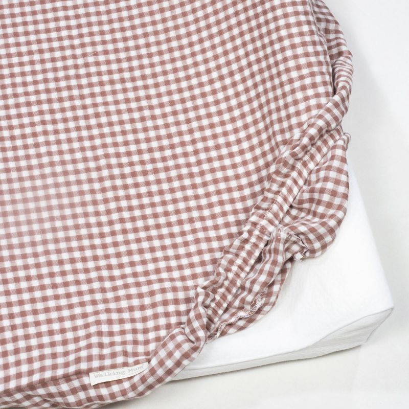 Matelas à langer avec housse Home Praliné Vichy Moka Walking Mum Produit 4