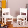 Lot de 2 chaises en bois blanches (4-7 ans)  par Pioupiou et Merveilles