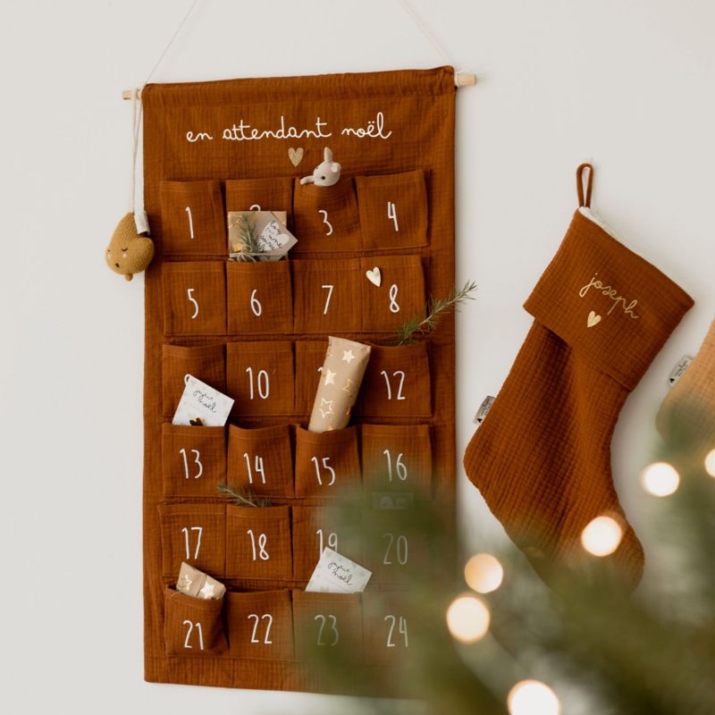 Chaussettes de Noël Gaze Caramel (personnalisable) Atelier Wagram Ambiance 2