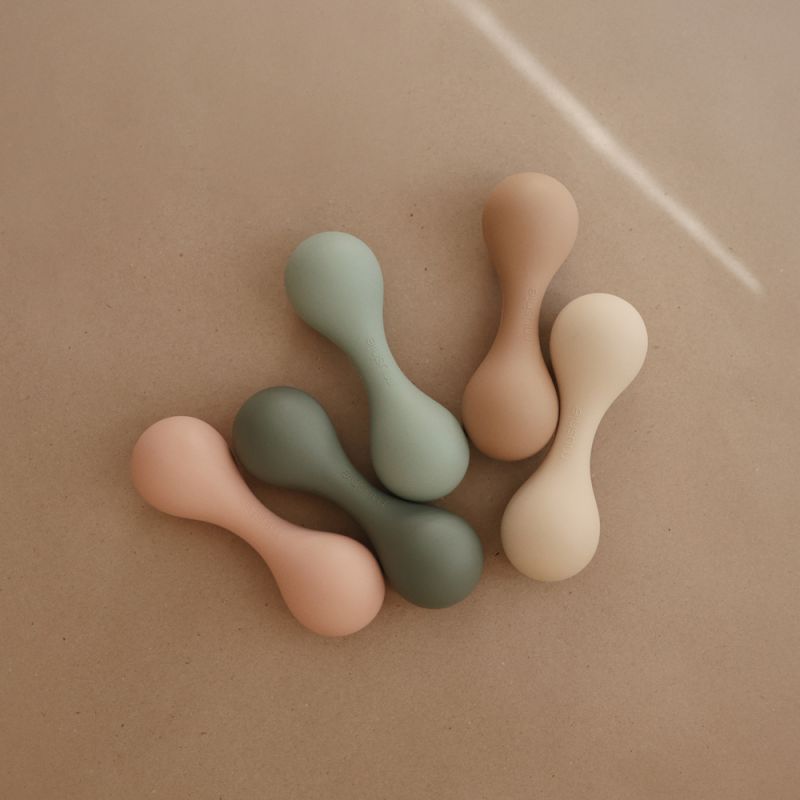 Hochet en silicone Dried Thyme Mushie Produit 5