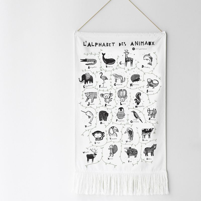 Décoration à suspendre L'alphabet des animaux Wee Gallery