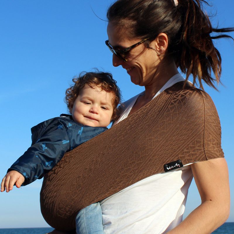 Porte bébé Easy Sling Wacotto marron cannelle (taille M) Lucky