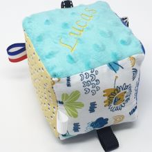 Kit cube d'éveil DIY Jungle Valentin (personnalisable)  par Mon Kit Couture