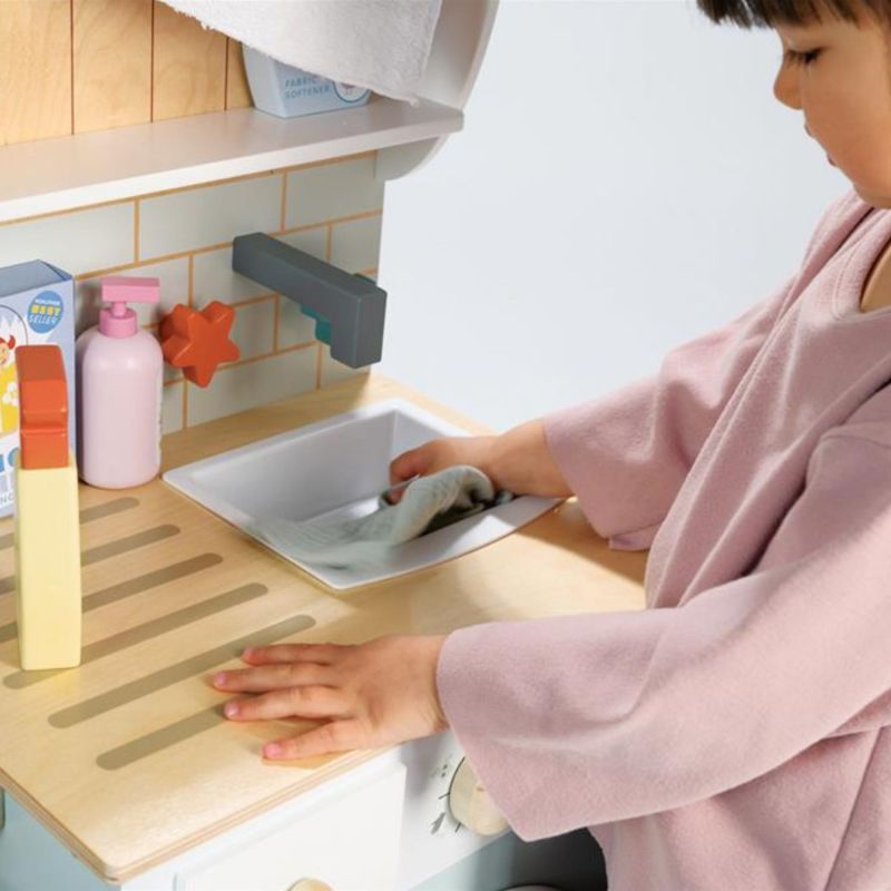 Machine à laver avec accessoires en bois Tender Leaf Ambiance 9