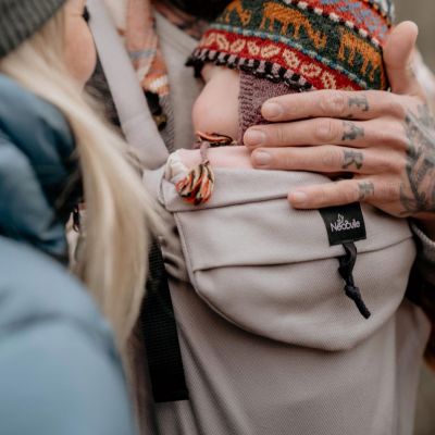 Porte bébé Néo Plume V3