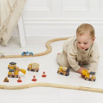 Set de 5 véhicules de chantier en bois FSC