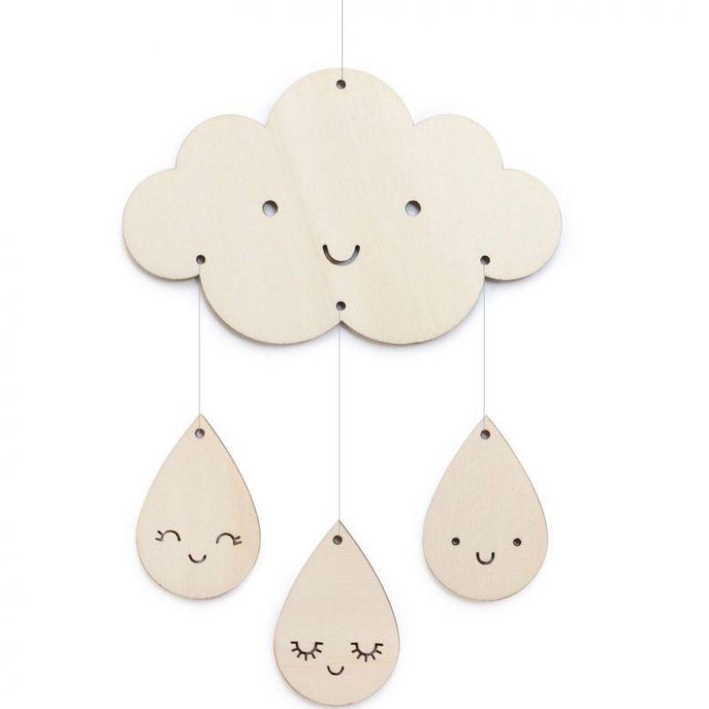 Petit mobile décoratif en bois nuages et gouttes Zü