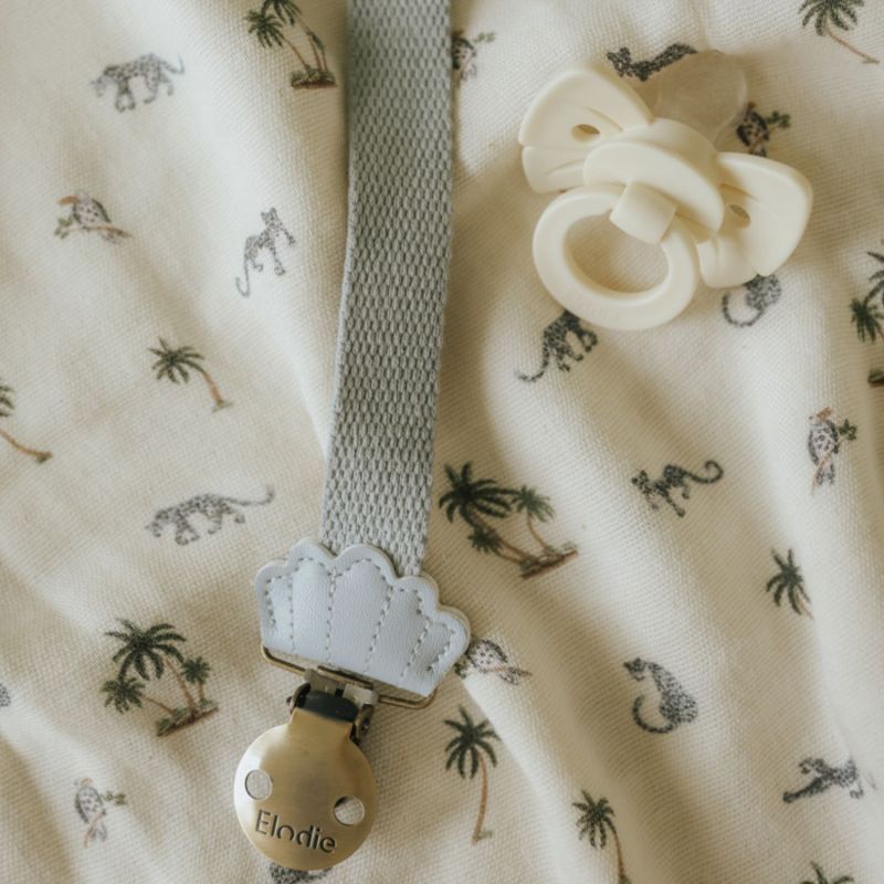 Sucette orthodontique en silicone Binky Bow Oat White (0 mois et +) Elodie Details Ambiance 7