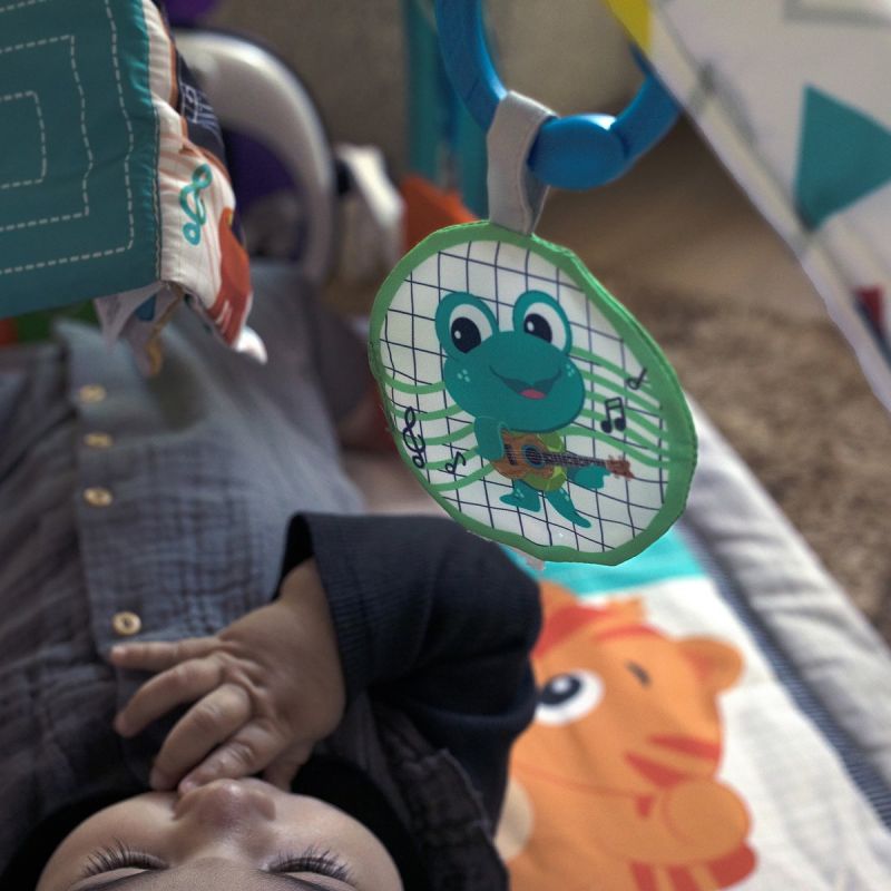 Tapis d'éveil Kickin’ Tunes 4 en 1 - Reconditionné Baby Einstein Produit 9