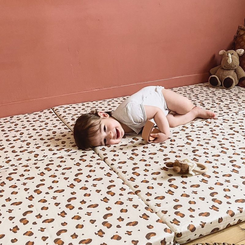 Tapis de motricité XL Léopard Candide Ambiance 7