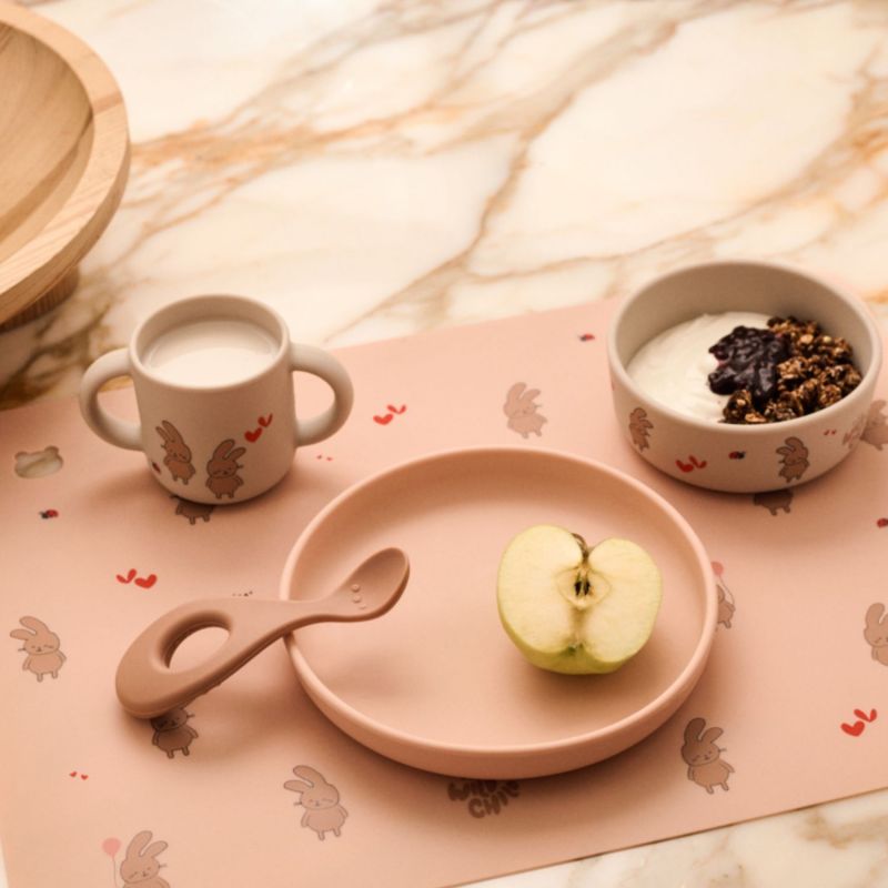 Coffret repas en silicone Vivi Wild Child-Rosey (4 pièces) Liewood Ambiance 2