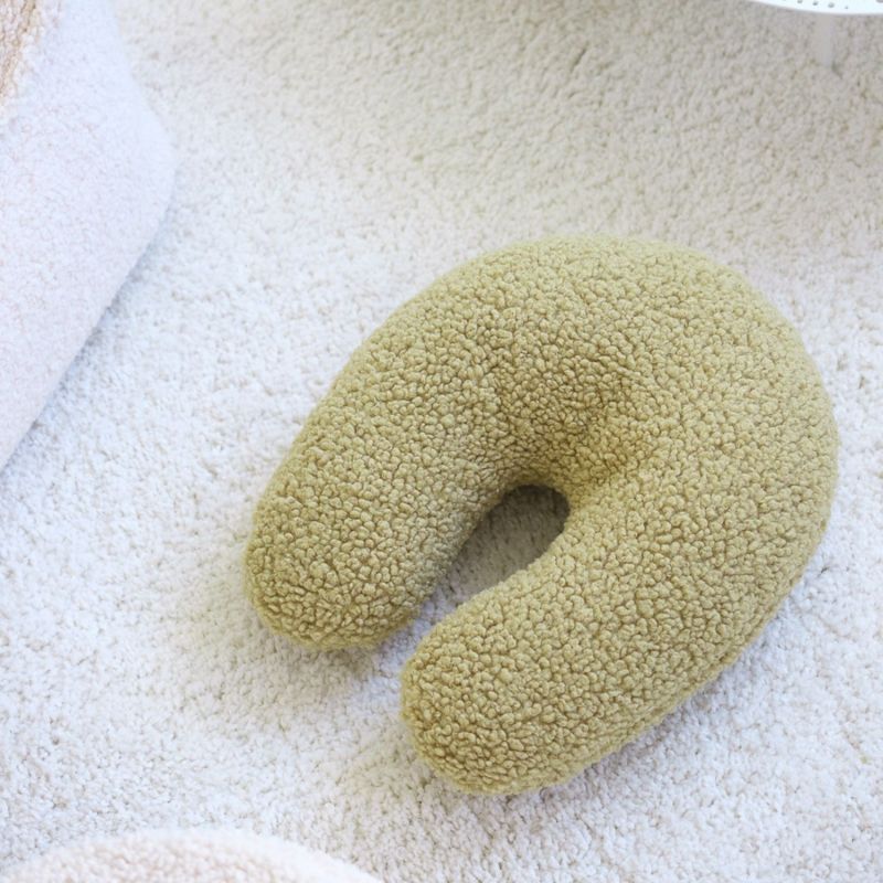 Coussin en U Matcha molletonné Wigiwama Ambiance 5