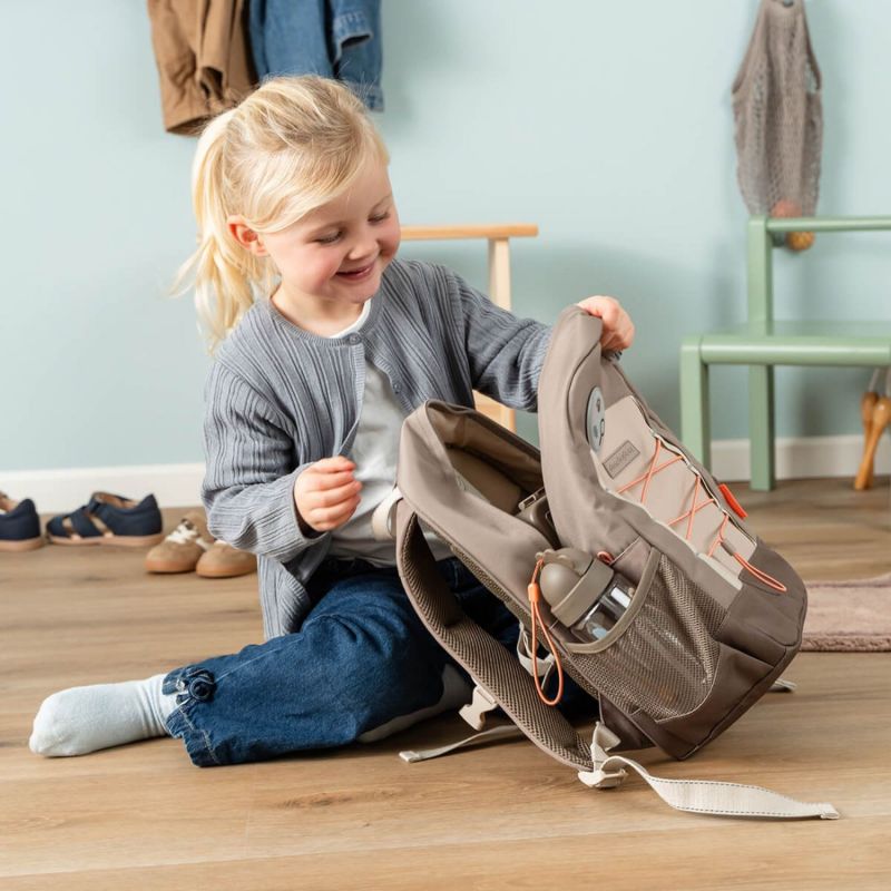 Sac à dos junior Tiny trails Sable 13 L Done by Deer Ambiance 3