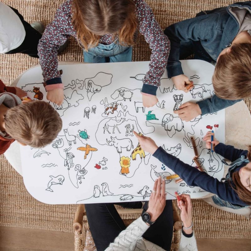 Coloriage géant Coloriboard Map Monde (6 pièces) DBKids Ambiance 2
