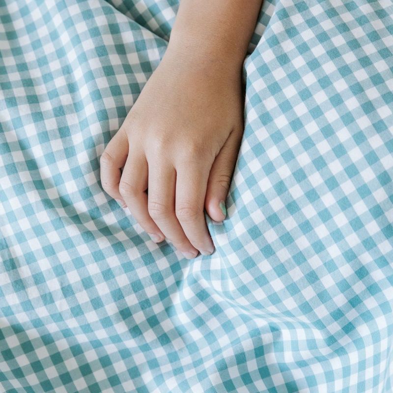 Housse de couette percale de coton Vichy Azur (100 x 140 cm) Kadolis Ambiance 4